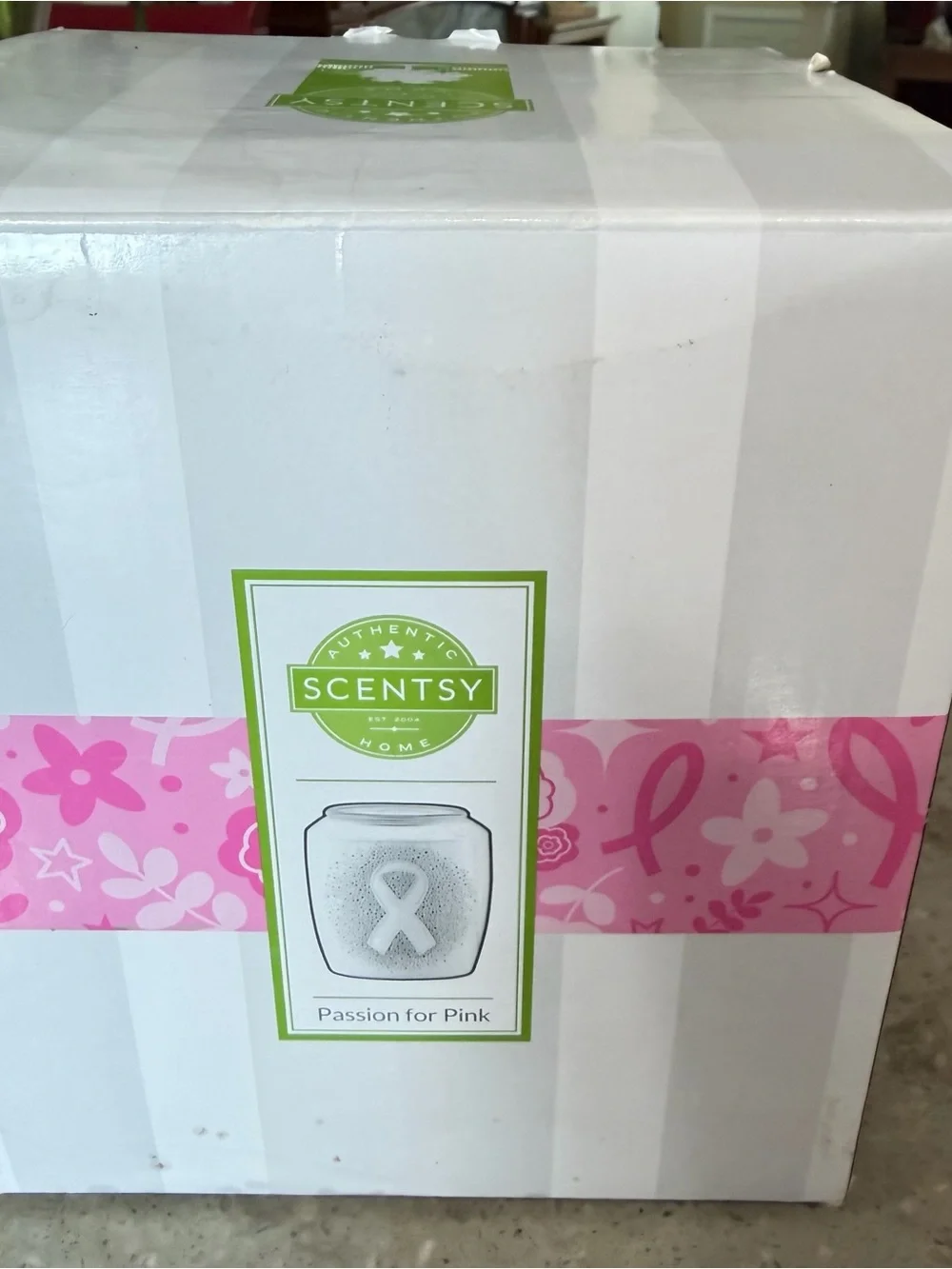 Scentsy Pink Ribbon Ceramic Warmer